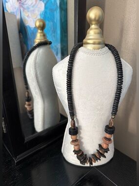 Vintage Black and Brown Wooden Disc & Bead Necklace